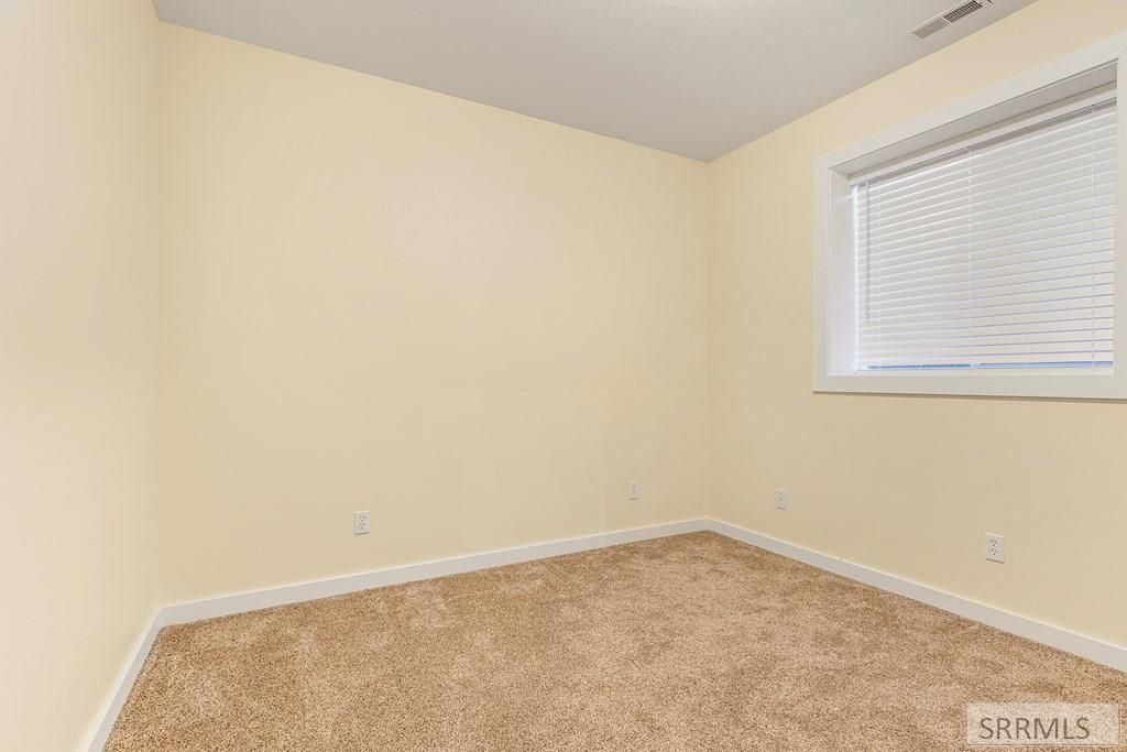 Image 31 of property listing at 5485 Pahala Drive, Idaho Falls, ID 83404