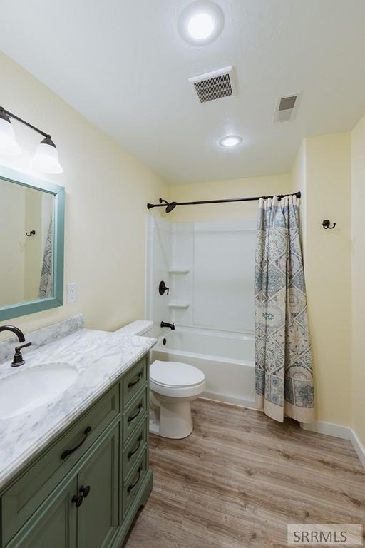 Image 34 of property listing at 5485 Pahala Drive, Idaho Falls, ID 83404