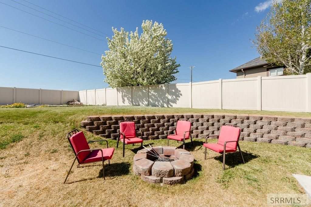 Image 37 of property listing at 5485 Pahala Drive, Idaho Falls, ID 83404