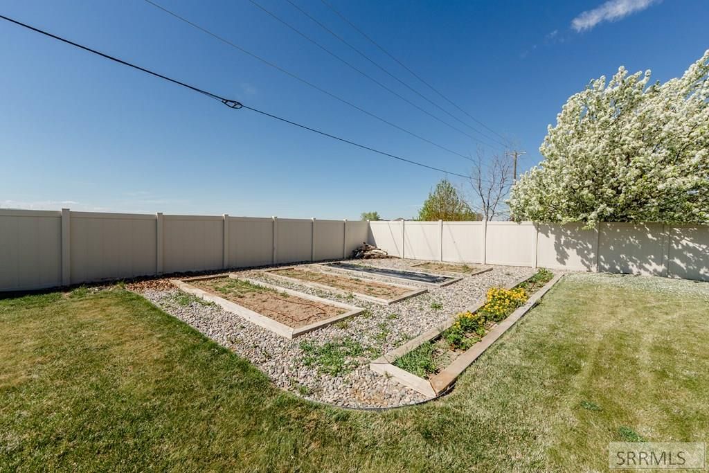Image 39 of property listing at 5485 Pahala Drive, Idaho Falls, ID 83404