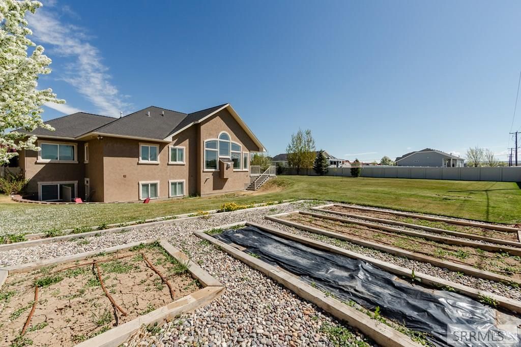 Image 40 of property listing at 5485 Pahala Drive, Idaho Falls, ID 83404