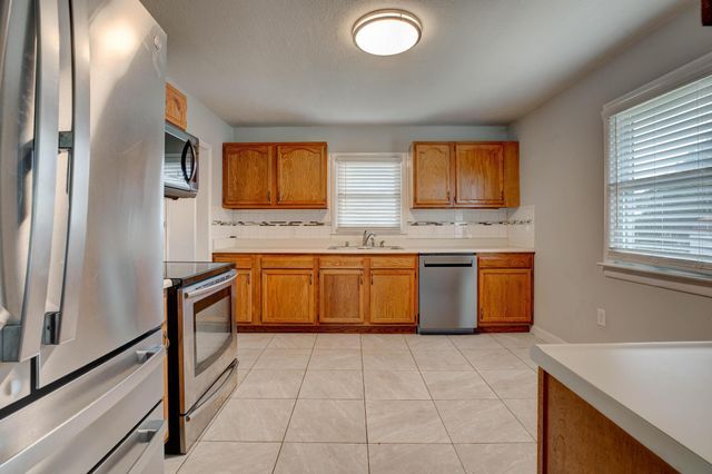 7558 W Tunnel Hill Road, Sharpsburg, KY 40374