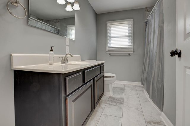 7558 W Tunnel Hill Road, Sharpsburg, KY 40374