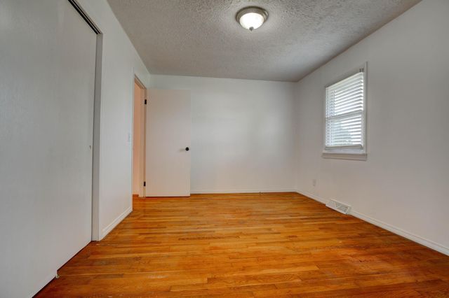 7558 W Tunnel Hill Road, Sharpsburg, KY 40374