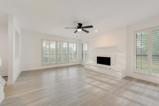 821 Via Madonna, Mesquite, TX 75150