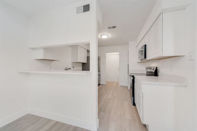 821 Via Madonna, Mesquite, TX 75150
