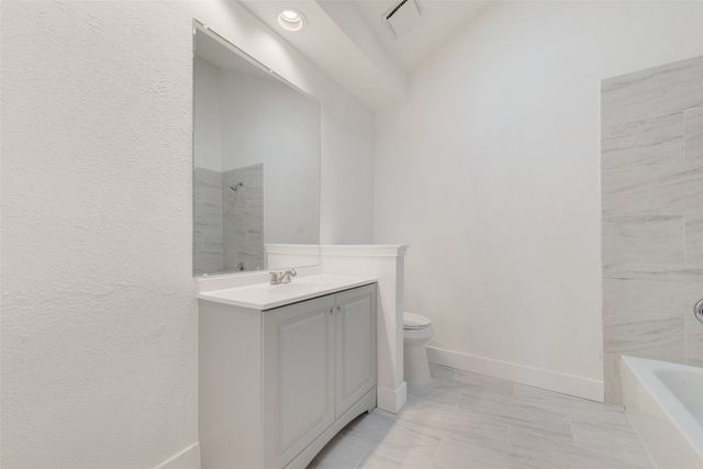821 Via Madonna, Mesquite, TX 75150