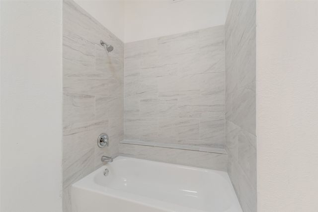 821 Via Madonna, Mesquite, TX 75150