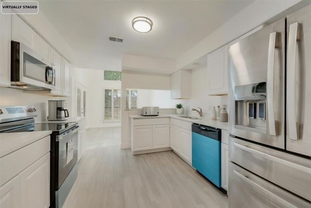 821 Via Madonna, Mesquite, TX 75150