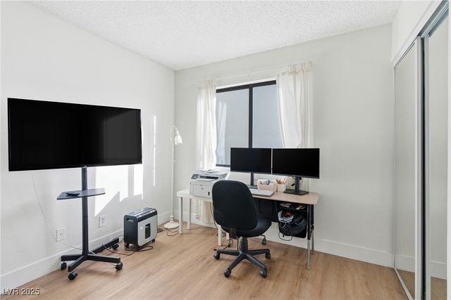 8149 West Cactus Flower Court, Las Vegas, NV 89145