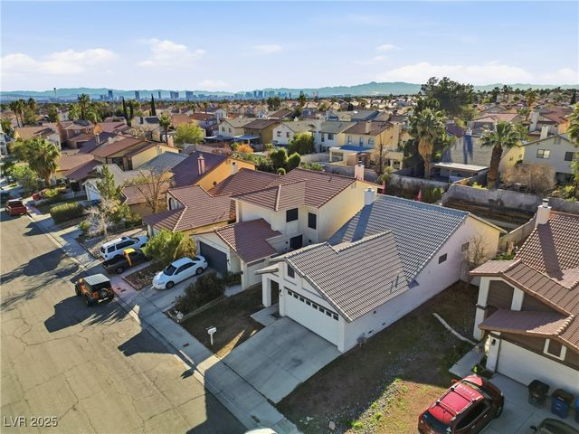 8149 West Cactus Flower Court, Las Vegas, NV 89145