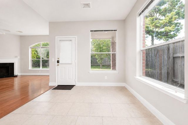 9522 Hanging Moss Trail, Houston, TX 77064