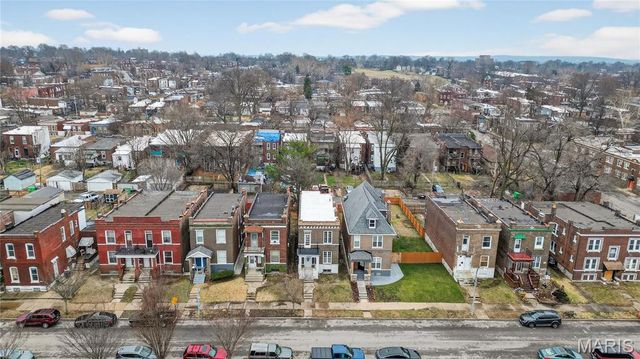 4744 Louisiana Avenue, St Louis, MO 63111