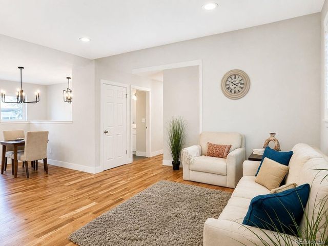 3320 S Pennsylvania St, Englewood, CO 80113