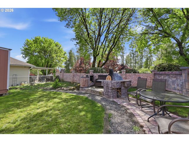 3777 ADDY St 2, Washougal, WA 98671
