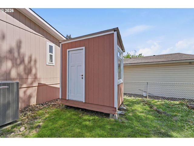3777 ADDY St 2, Washougal, WA 98671