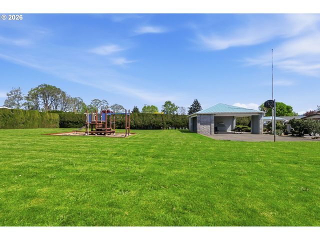 3777 ADDY St 2, Washougal, WA 98671