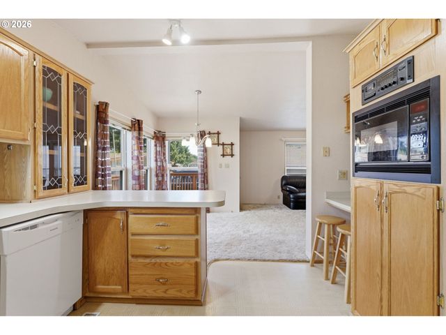 3777 ADDY St 2, Washougal, WA 98671