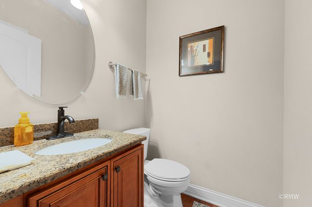 463 E Potter Street, Wood Dale, IL 60191