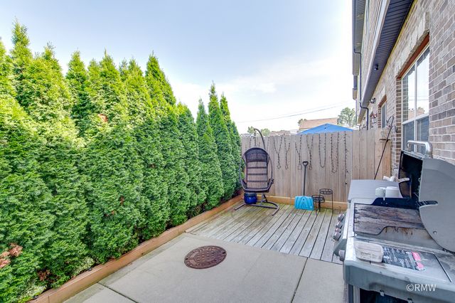 463 E Potter Street, Wood Dale, IL 60191