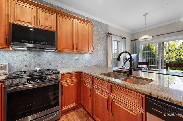 463 E Potter Street, Wood Dale, IL 60191