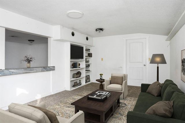 520 S Friendly Road, Oklahoma City, OK 73130