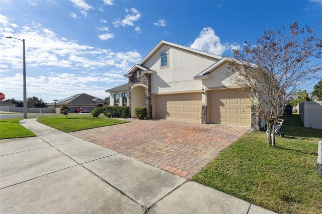 523 BELLISSIMO PLACE, Howey In The Hills, FL 34737