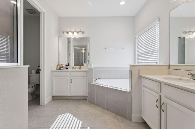 523 BELLISSIMO PLACE, Howey In The Hills, FL 34737