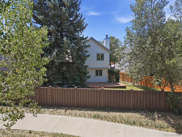 6757 W Mexico Place, Lakewood, CO 80232
