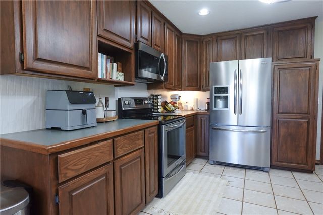 10001 Banner Road, Lexington, OK 73051