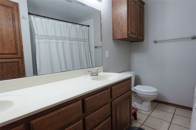 10001 Banner Road, Lexington, OK 73051