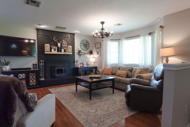 10001 Banner Road, Lexington, OK 73051