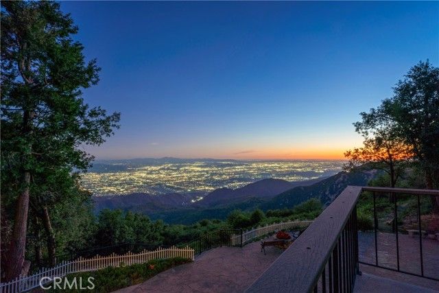 26419 Apache Trail, Rimforest, CA 92378