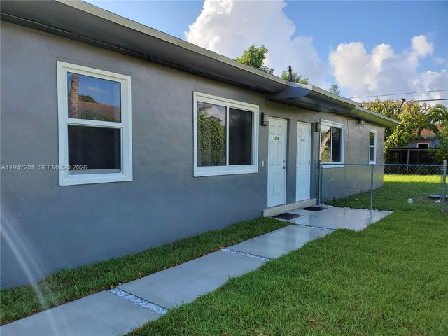 1170 NE 111th St 1170, Miami, FL 33161