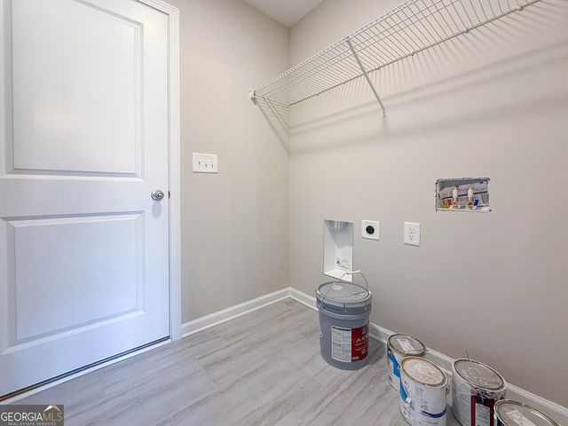 12 Saint Charles Place, Grantville, GA 30220