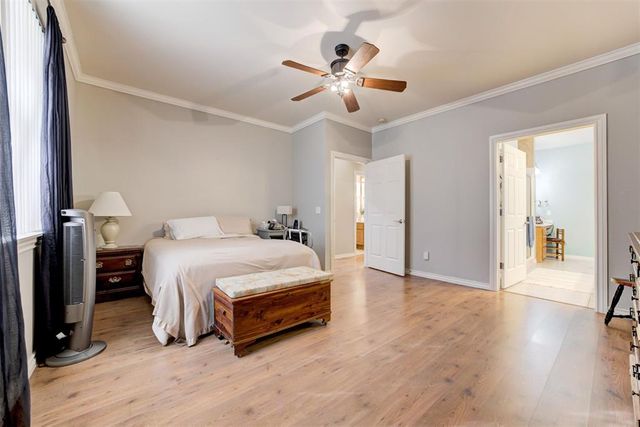 504 N Russell Terrace, Mustang, OK 73064
