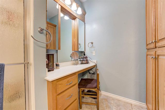 504 N Russell Terrace, Mustang, OK 73064