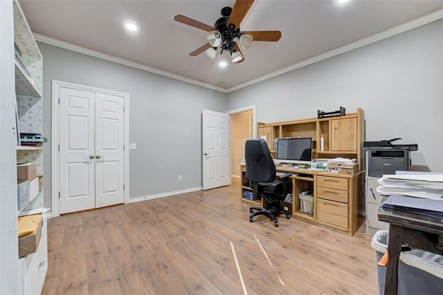 504 N Russell Terrace, Mustang, OK 73064