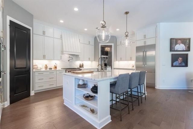 221 Milton Overlook, Woodstock, GA 30188