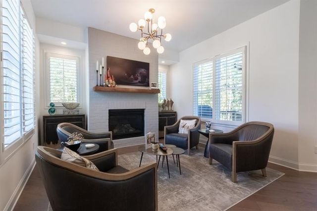 221 Milton Overlook, Woodstock, GA 30188