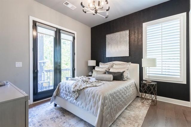 221 Milton Overlook, Woodstock, GA 30188