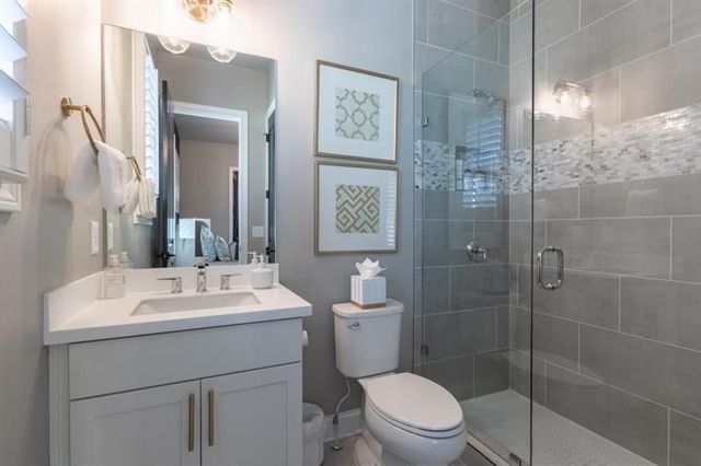 221 Milton Overlook, Woodstock, GA 30188