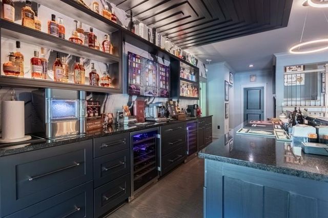 221 Milton Overlook, Woodstock, GA 30188