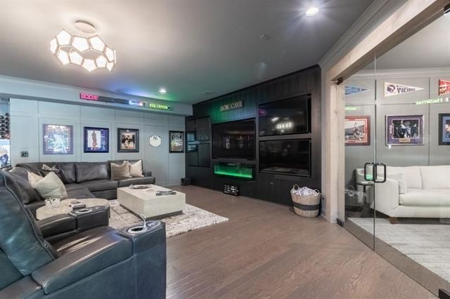 221 Milton Overlook, Woodstock, GA 30188