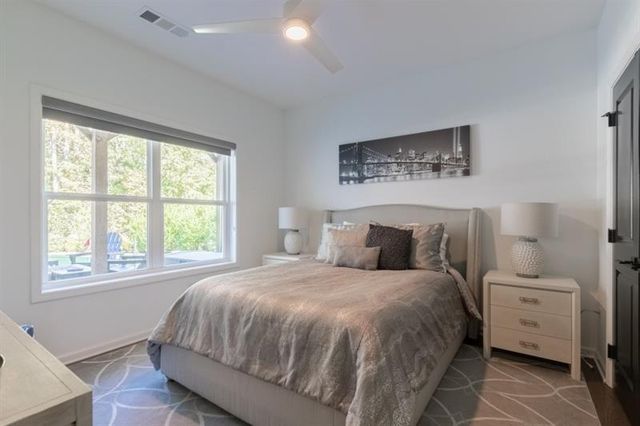 221 Milton Overlook, Woodstock, GA 30188