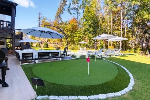 221 Milton Overlook, Woodstock, GA 30188