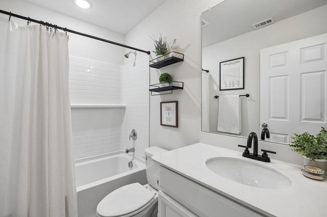 1303 Binfield Drive, Forney, TX 75126