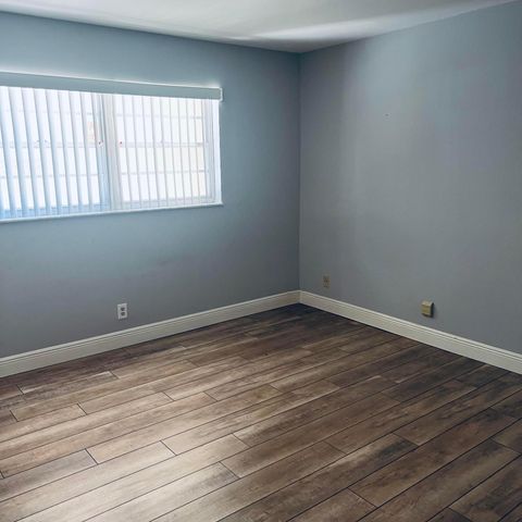 1900 S Kanner Highway 8-107, Stuart, FL 34994