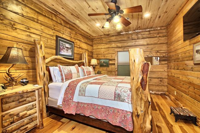 520 Mccoury Loop, Milam, TX 75959