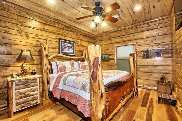 520 Mccoury Loop, Milam, TX 75959